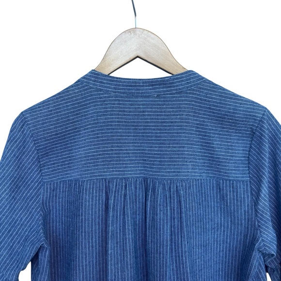 Entro Floral Embroidered Chambray Blue & White Pinstripe Tunic Dress Size Medium - Picture 6 of 11